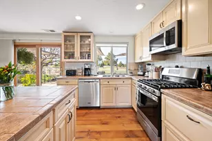 22475 Rickard Rd, Bend, OR 97702 - Photo 16