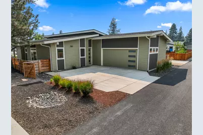 242 W Lundgren Mill Drive, Sisters, OR 97759 - Photo 6