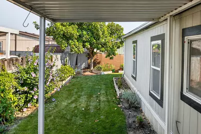 1570 S Peach Street #115, Medford, OR 97501 - Photo 16