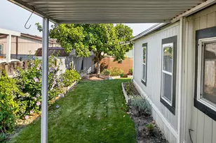 1570 S Peach St, Medford, OR 97501 - Photo 16