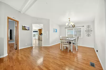 1570 S Peach Street #115, Medford, OR 97501 - Photo 22