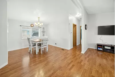 1570 S Peach Street #115, Medford, OR 97501 - Photo 20