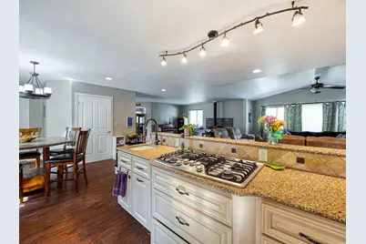 12129 Old Fort Road, Klamath Falls, OR 97601 - Photo 12