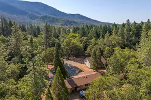 1030 Red Mountain Dr, Grants Pass, OR 97526 - Photo 30