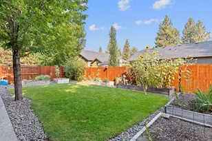 1602 W Hill Ave, Sisters, OR 97759 - Photo 32