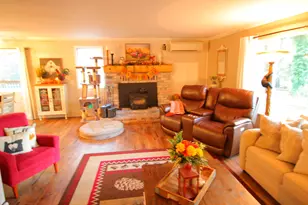 219 Pearl Dr, Grants Pass, OR 97527 - Photo 12