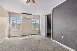 1124 W Main St, Medford, OR 97501 - Photo 18