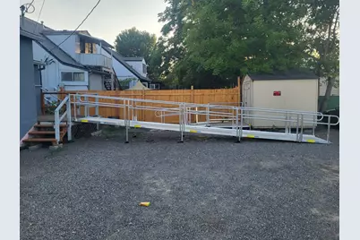 1124 W Main Street, Medford, OR 97501 - Photo 24