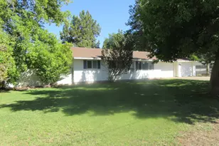 324 Sage St, Dorris, CA 96023 - Photo 2