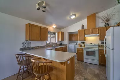 7505 Torrey Pines Terrace, Eagle Point, OR 97524 - Photo 14