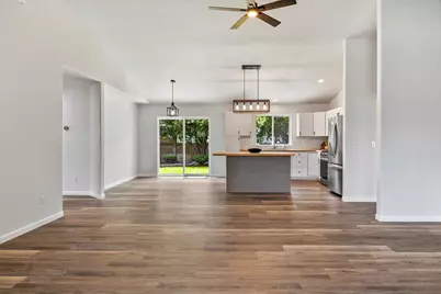 2655 NW 15th Street, Redmond, OR 97756 - Photo 10