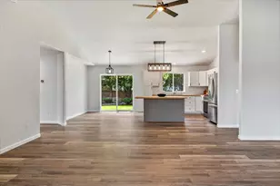 2655 NW 15th St, Redmond, OR 97756 - Photo 10