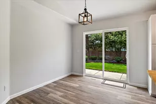 2655 NW 15th St, Redmond, OR 97756 - Photo 12