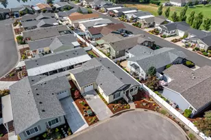 313 Winston Dr, Grants Pass, OR 97526 - Photo 24