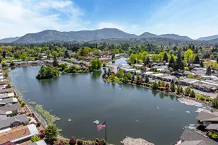 325 Winston Dr, Grants Pass, OR 97526 - Photo 40