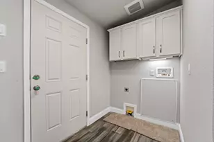 325 Winston Dr, Grants Pass, OR 97526 - Photo 18