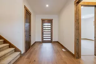 56236 Rockcress Ln, Bend, OR 97707 - Photo 4