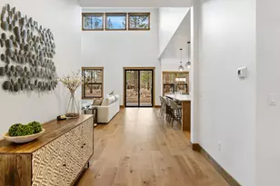 56236 Rockcress Ln, Bend, OR 97707 - Photo 4