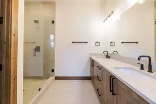 56236 Rockcress Ln, Bend, OR 97707 - Photo 30