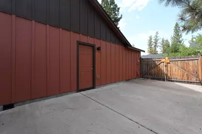 1639 W Williamson Avenue, Sisters, OR 97759 - Photo 26