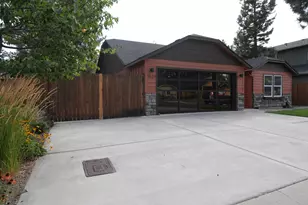 1639 W Williamson Ave, Sisters, OR 97759 - Photo 4