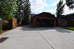 1639 W Williamson Ave, Sisters, OR 97759 - Photo 40