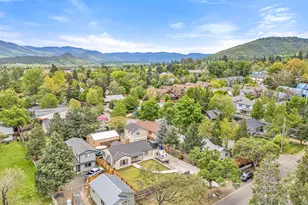 876 - 878 Clay St, Ashland, OR 97520 - Photo 48