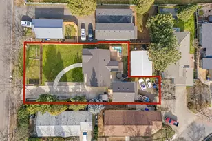 876 - 878 Clay St, Ashland, OR 97520 - Photo 2