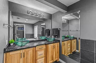 876 - 878 Clay St, Ashland, OR 97520 - Photo 18