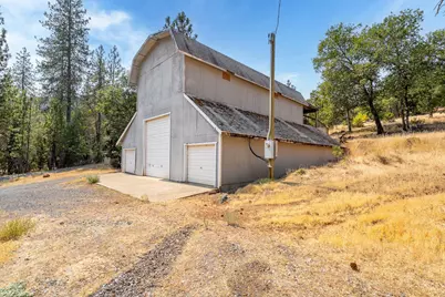 3461 W Evans Creek Road, Rogue River, OR 97537 - Photo 22