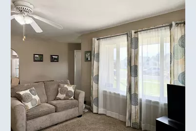 2449 Wantland Avenue, Klamath Falls, OR 97601 - Photo 4