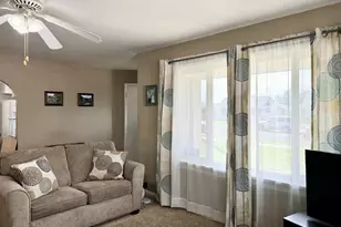 2449 Wantland Ave, Klamath Falls, OR 97601 - Photo 4