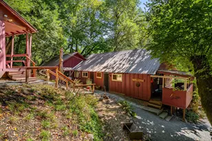 7800 Rogue River, Agness, OR 97406 - Photo 8