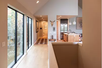 61266 Meeks Trail, Bend, OR 97702 - Photo 16