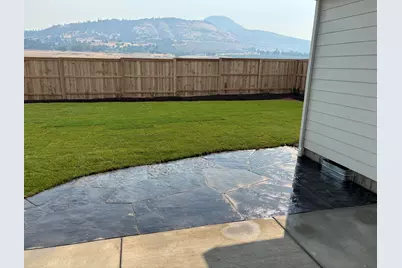 3228 Garner Way, Medford, OR 97504 - Photo 16