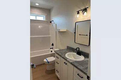 3228 Garner Way, Medford, OR 97504 - Photo 12