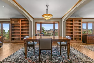 551 Strawberry Lane, Ashland, OR 97520 - Photo 24