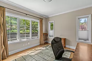 551 Strawberry Ln, Ashland, OR 97520 - Photo 16