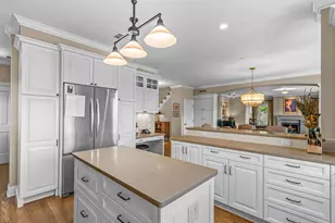 551 Strawberry Ln, Ashland, OR 97520 - Photo 14