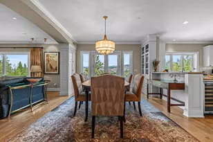 551 Strawberry Ln, Ashland, OR 97520 - Photo 4