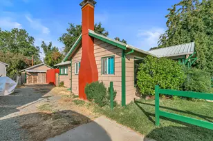 608 S Ivy St, Medford, OR 97501 - Photo 20