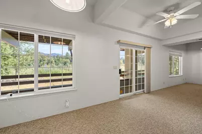 900 SE Mystic Drive, Grants Pass, OR 97527 - Photo 24