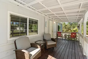 8538 Monument Dr, Grants Pass, OR 97526 - Photo 14