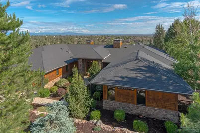 10811 Ironstone Court, Redmond, OR 97756 - Photo 2