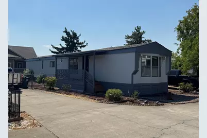705 Tawn Cheree, Medford, OR 97501 - Photo 1