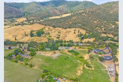 6577 Adams Road, Talent, OR 97540 - Photo 28