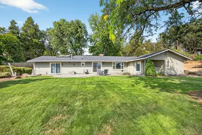 1773 Alta Vista Road, Eagle Point, OR 97524 - Photo 1