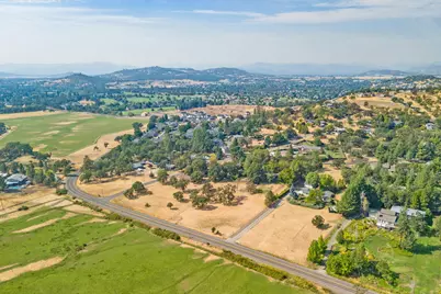 1773 Alta Vista Road, Eagle Point, OR 97524 - Photo 34