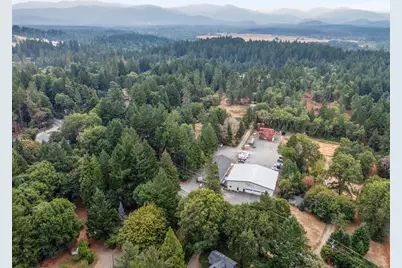 701 Caves Highway, Cave Junction, OR 97523 - Photo 16