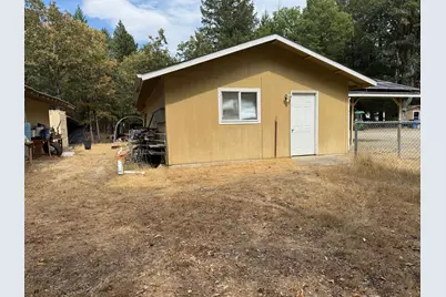 1800 Dick George Road, Cave Junction, OR 97523 - Photo 20